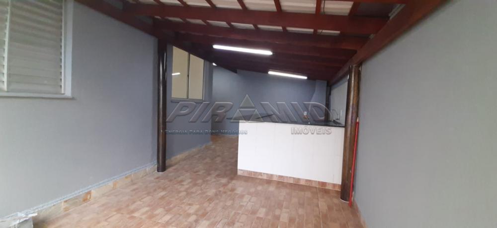 Alugar Apartamento / Padr&atilde;o em Ribeir&atilde;o Preto R$ 1.100,00 - Foto 16