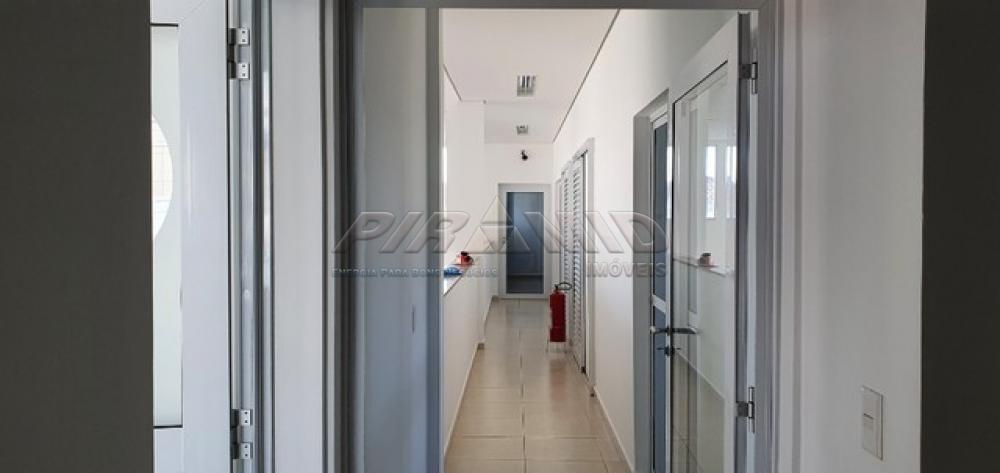 Alugar Comercial / Galp&atilde;o  Barrac&atilde;o em Ribeir&atilde;o Preto R$ 15.000,00 - Foto 9