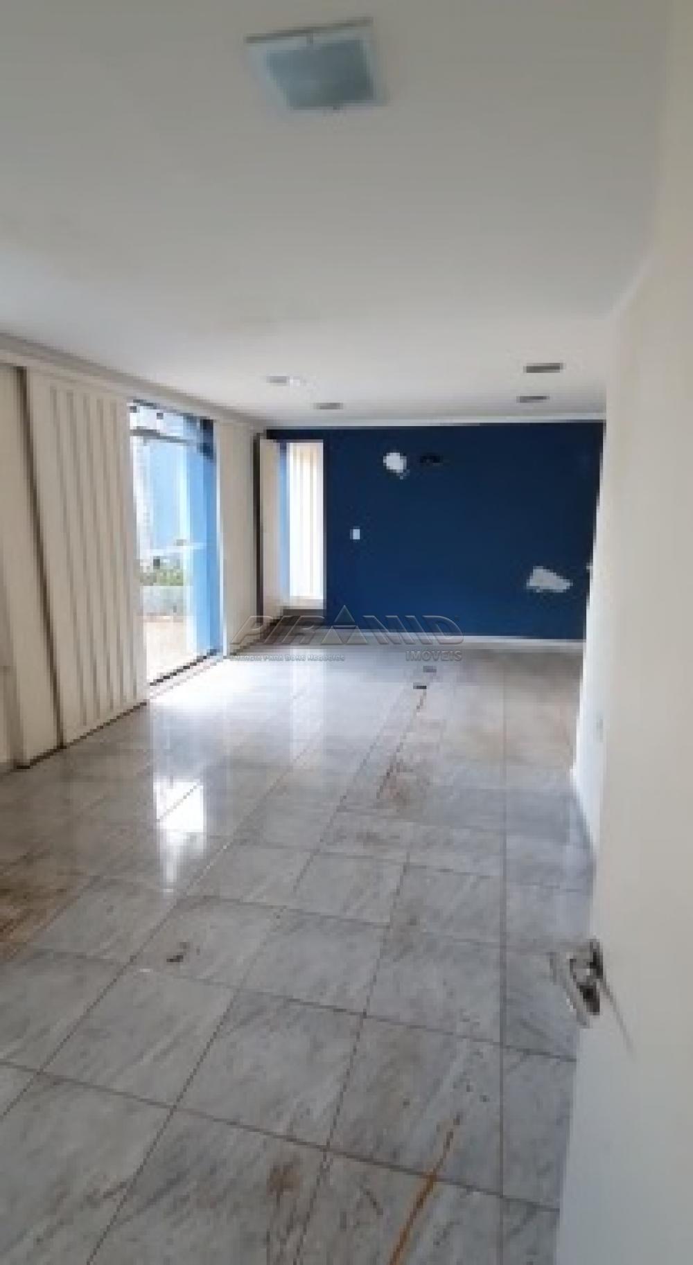 Alugar Casa / Padr&atilde;o em Ribeir&atilde;o Preto R$ 3.500,00 - Foto 1