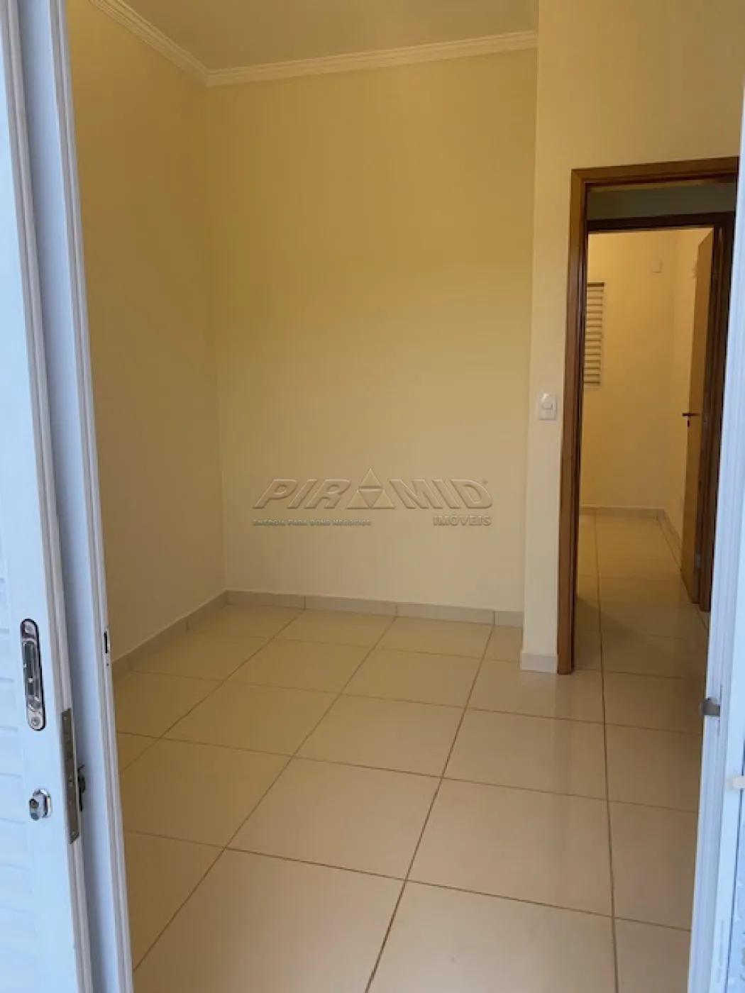 Comprar Casa / Padr&atilde;o em Ribeir&atilde;o Preto R$ 640.000,00 - Foto 18