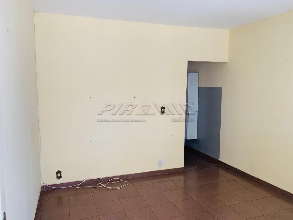 Alugar Casa / Padr&atilde;o em Ribeir&atilde;o Preto R$ 1.100,00 - Foto 1