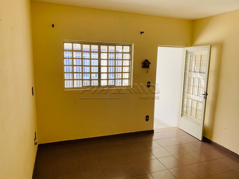 Alugar Casa / Padr&atilde;o em Ribeir&atilde;o Preto R$ 1.100,00 - Foto 2