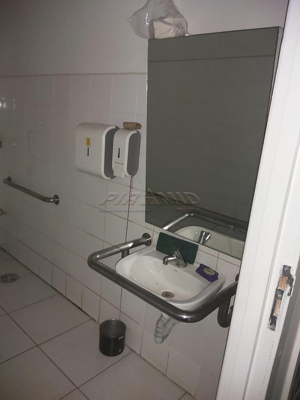 Alugar Comercial / Sal&atilde;o em Ribeir&atilde;o Preto R$ 5.000,00 - Foto 12