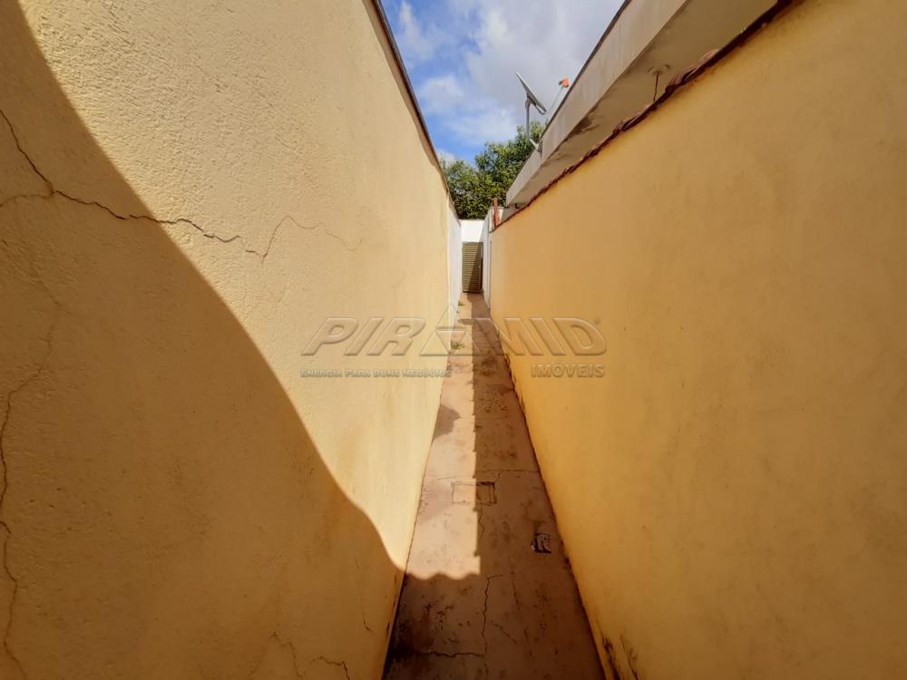 Alugar Casa / Padr&atilde;o em Ribeir&atilde;o Preto R$ 850,00 - Foto 1