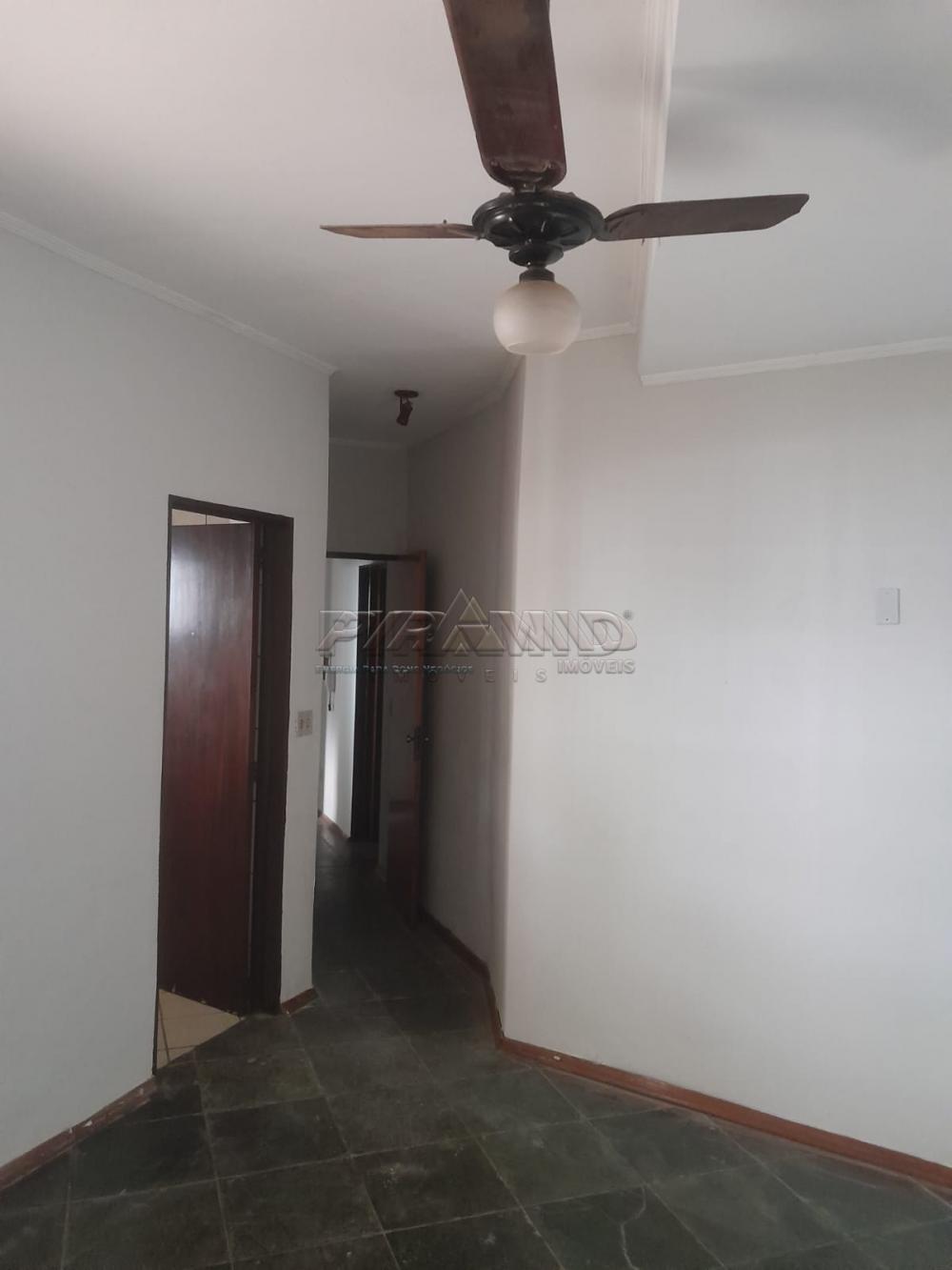 Alugar Apartamento / Padr&atilde;o em Ribeir&atilde;o Preto R$ 1.200,00 - Foto 5