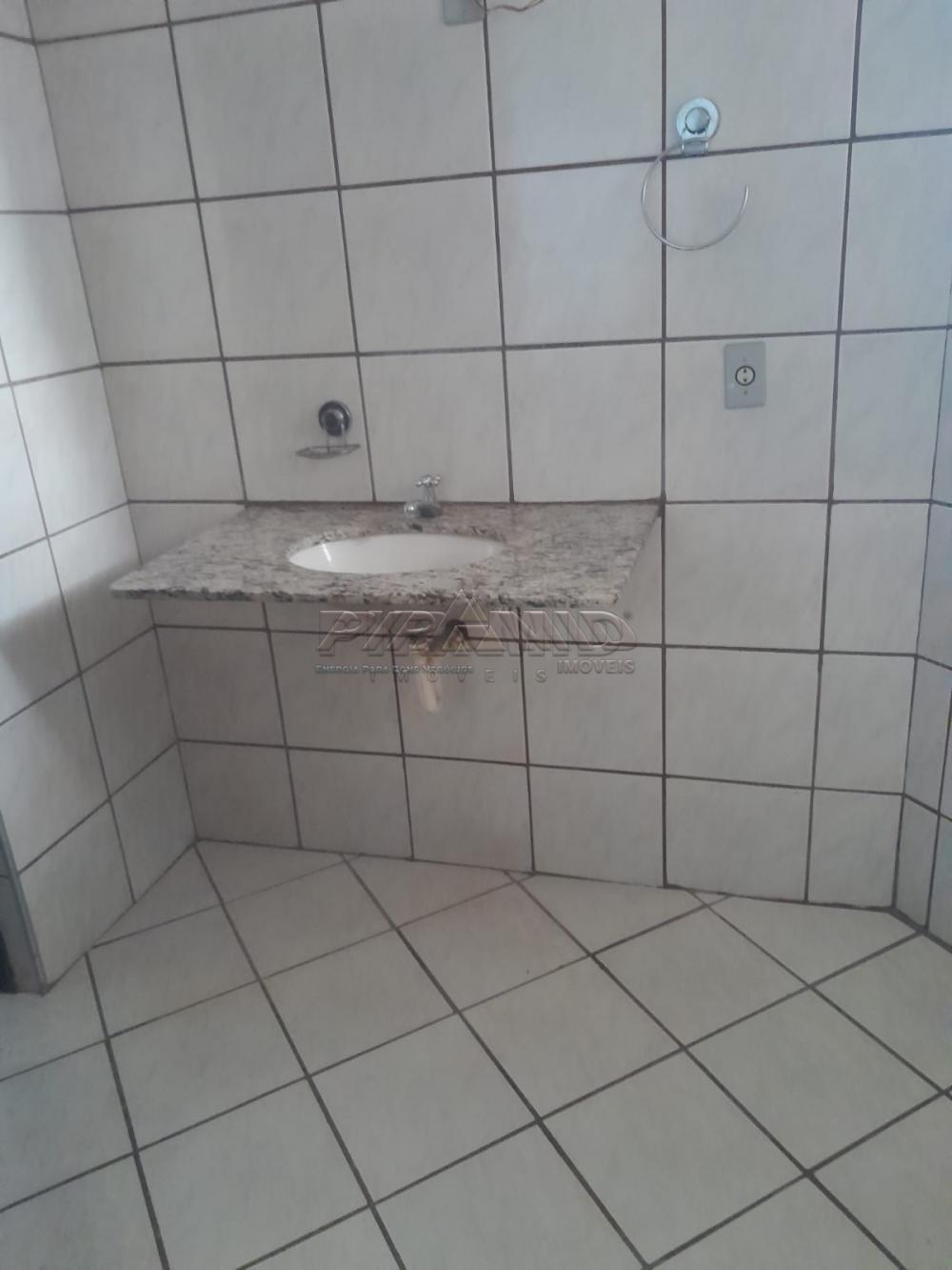 Alugar Apartamento / Padr&atilde;o em Ribeir&atilde;o Preto R$ 1.200,00 - Foto 12