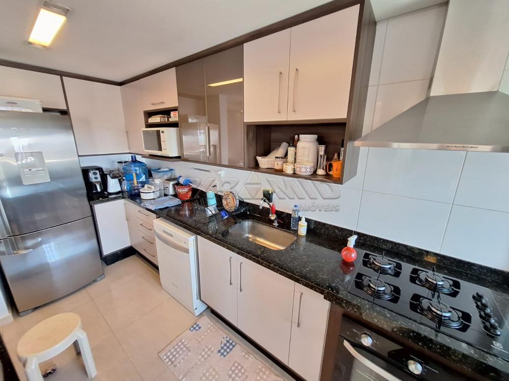 Alugar Apartamento / Padr&atilde;o em Ribeir&atilde;o Preto R$ 4.000,00 - Foto 17