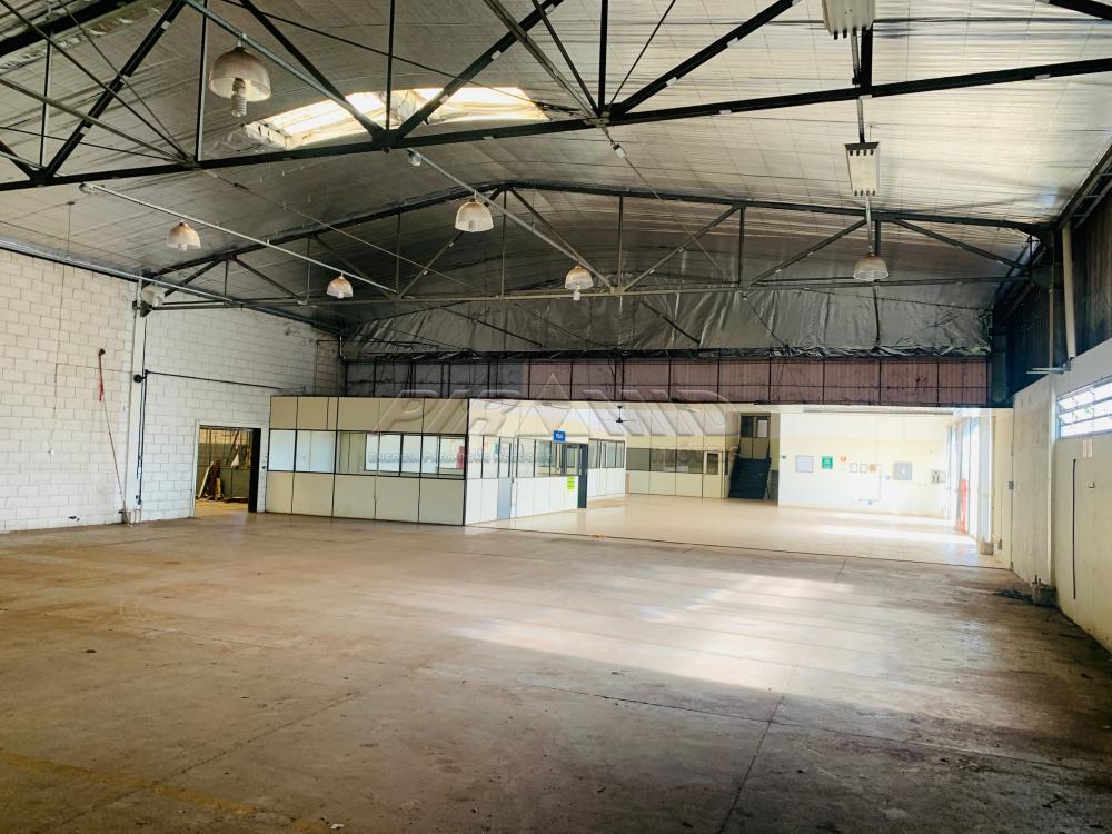 Alugar Comercial / Galp&atilde;o  Barrac&atilde;o em Ribeir&atilde;o Preto R$ 60.000,00 - Foto 2