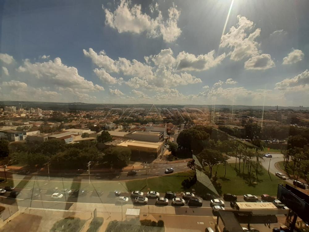 Alugar Comercial / Sala em Ribeir&atilde;o Preto R$ 4.000,00 - Foto 3