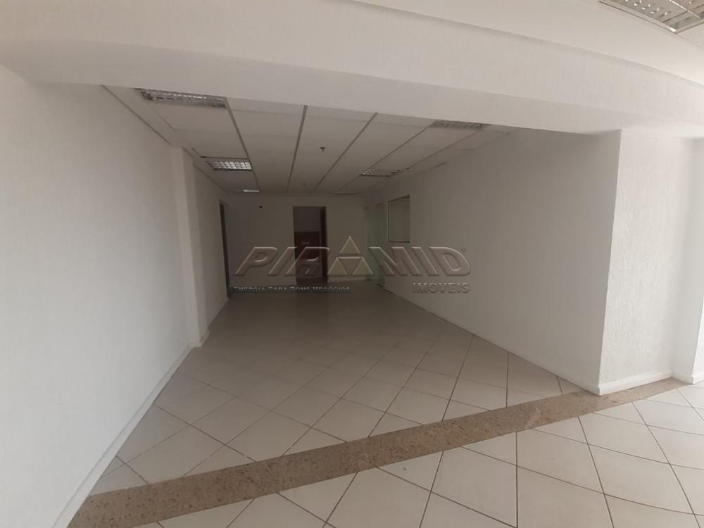 Alugar Comercial / Sala em Ribeir&atilde;o Preto R$ 4.000,00 - Foto 6