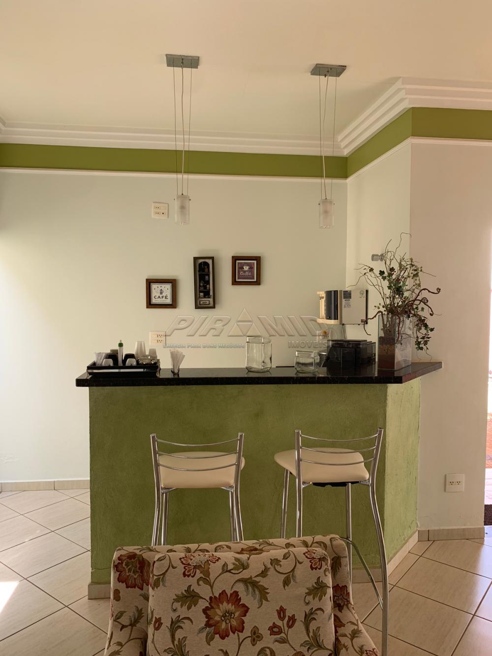 Alugar Casa / Padr&atilde;o em Ribeir&atilde;o Preto R$ 9.000,00 - Foto 1