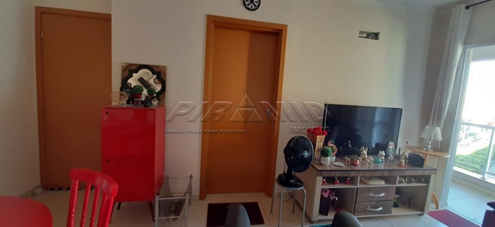 Alugar Apartamento / Padr&atilde;o em Ribeir&atilde;o Preto R$ 1.500,00 - Foto 3