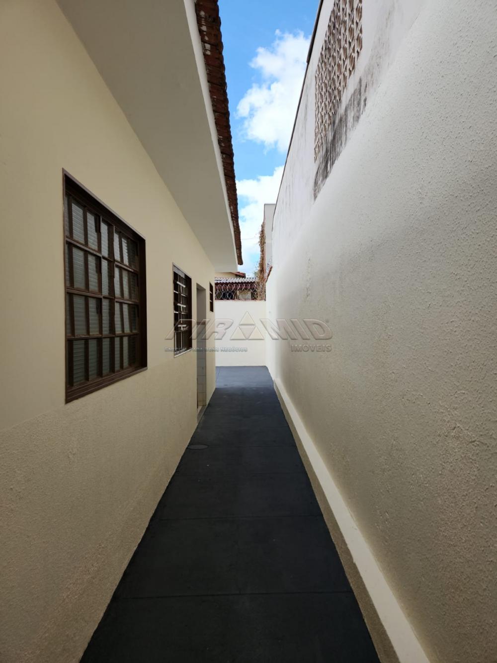 Comprar Casa / Padr&atilde;o em Batatais R$ 420.000,00 - Foto 27