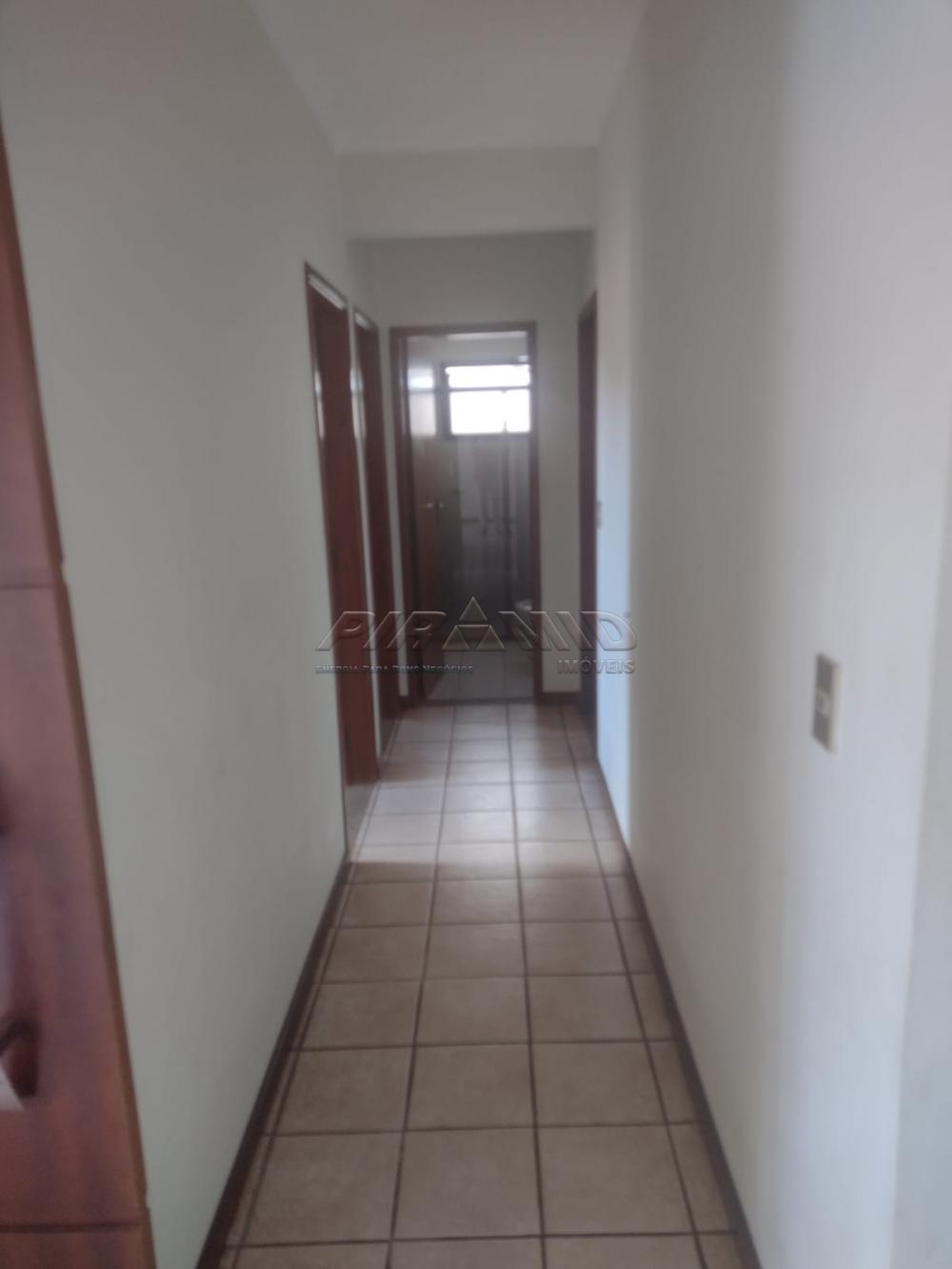 Comprar Apartamento / Padr&atilde;o em Ribeir&atilde;o Preto R$ 400.000,00 - Foto 4