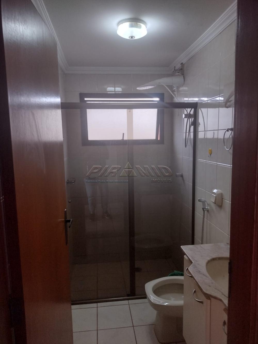 Comprar Apartamento / Padr&atilde;o em Ribeir&atilde;o Preto R$ 400.000,00 - Foto 17