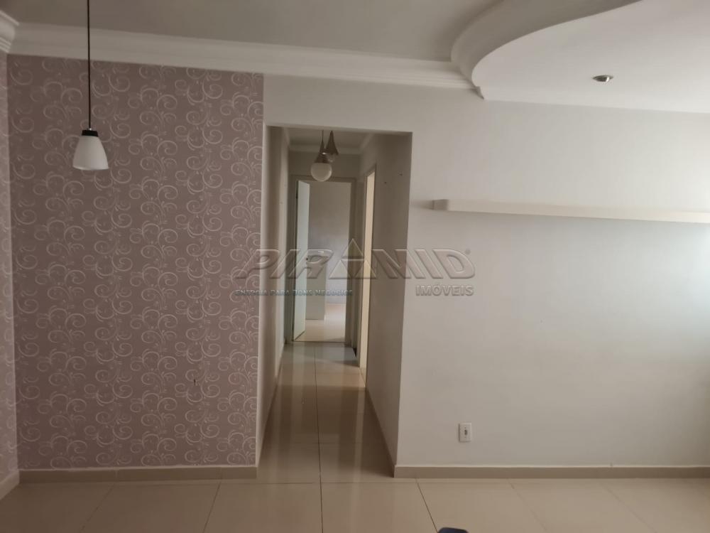 Alugar Apartamento / Padr&atilde;o em Ribeir&atilde;o Preto R$ 1.350,00 - Foto 1
