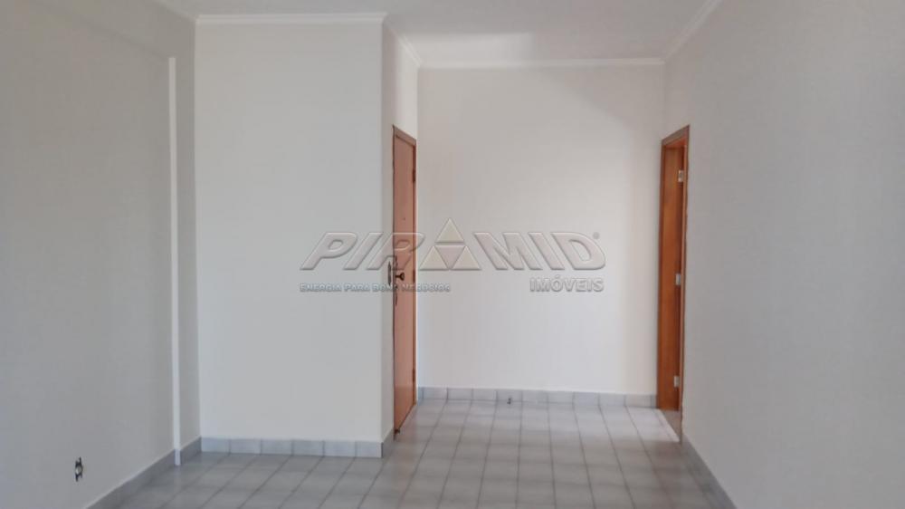 Alugar Apartamento / Padr&atilde;o em Ribeir&atilde;o Preto R$ 990,00 - Foto 1