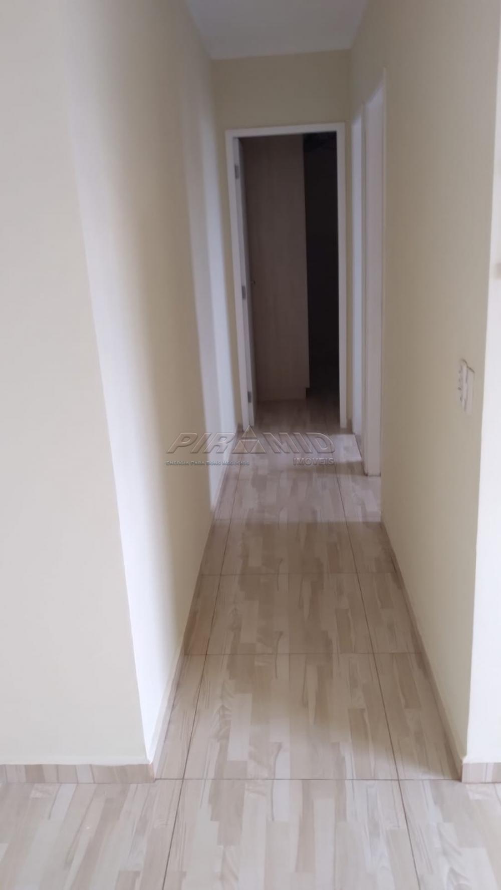 Comprar Apartamento / Padr&atilde;o em Ribeir&atilde;o Preto R$ 220.000,00 - Foto 5