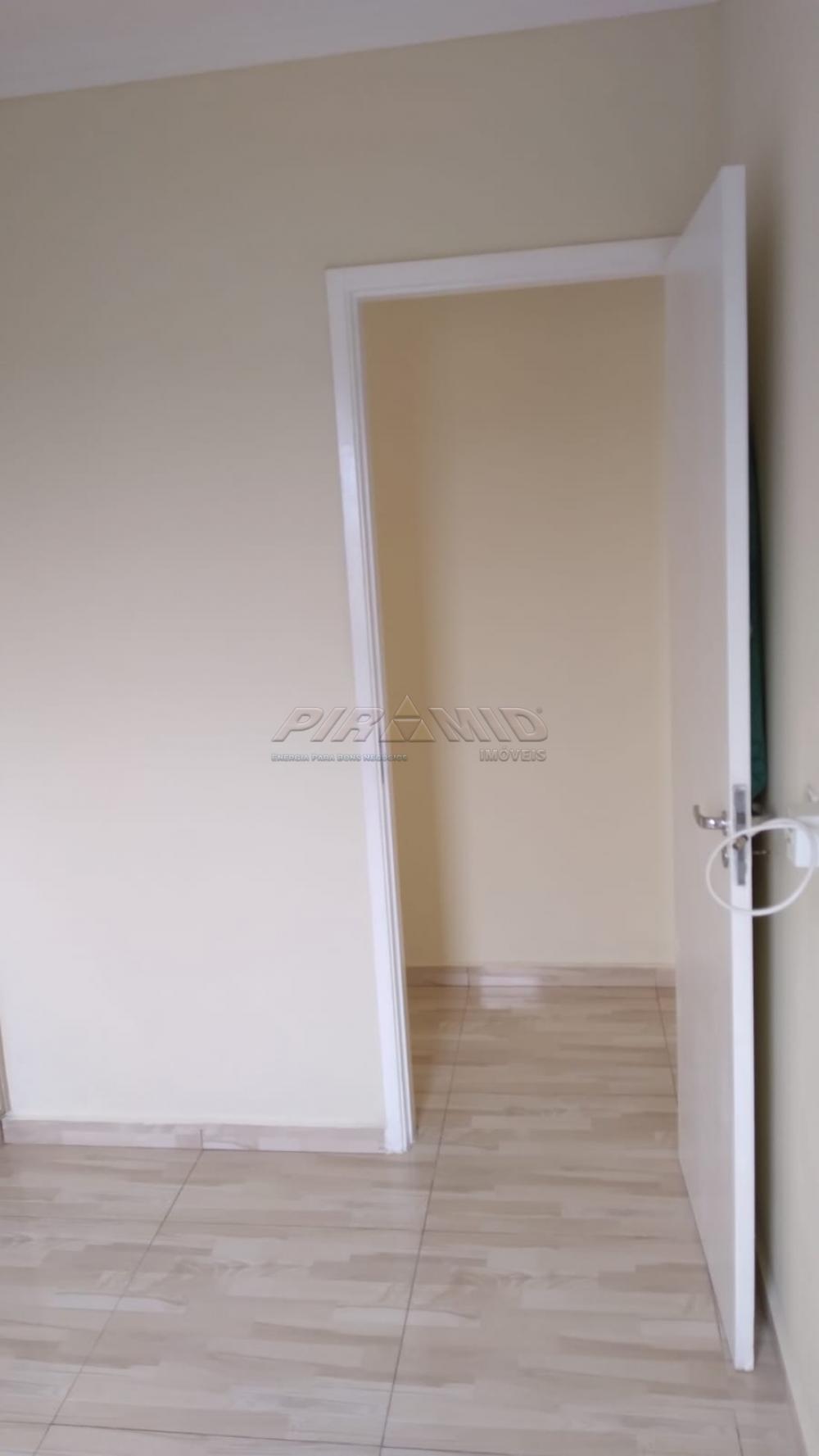 Comprar Apartamento / Padr&atilde;o em Ribeir&atilde;o Preto R$ 220.000,00 - Foto 16