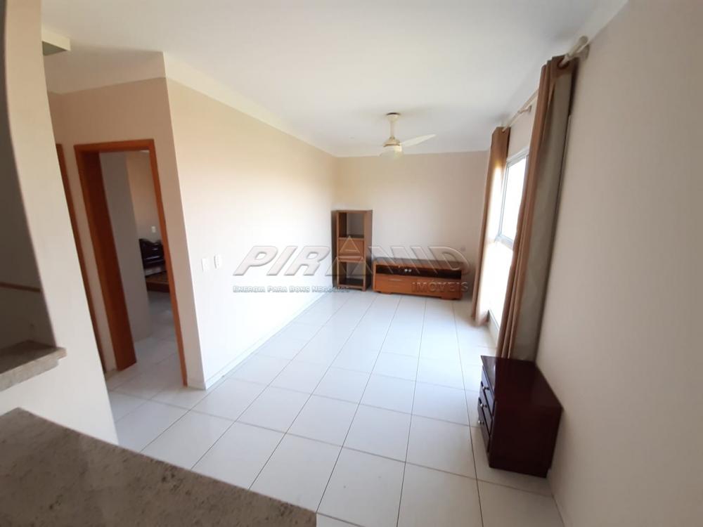 Alugar Apartamento / Padr&atilde;o em Ribeir&atilde;o Preto R$ 1.300,00 - Foto 1