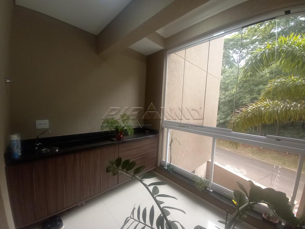 Alugar Apartamento / Padr&atilde;o em Ribeir&atilde;o Preto R$ 1.900,00 - Foto 3