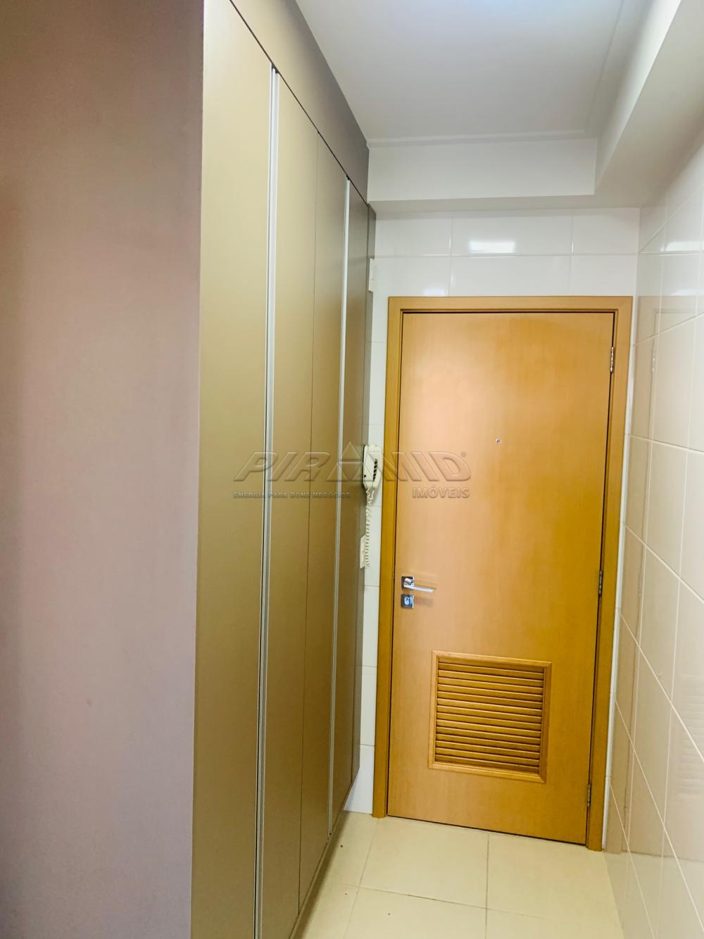 Alugar Apartamento / Padr&atilde;o em Ribeir&atilde;o Preto R$ 5.000,00 - Foto 25