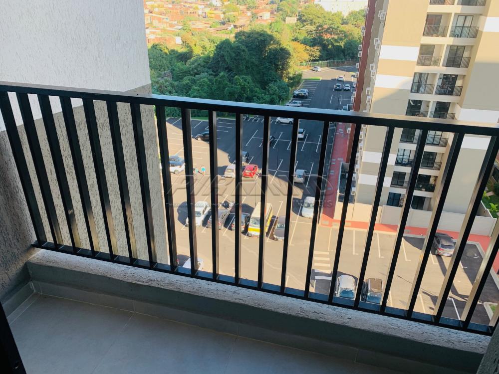 Alugar Apartamento / Padr&atilde;o em Ribeir&atilde;o Preto R$ 1.850,00 - Foto 4