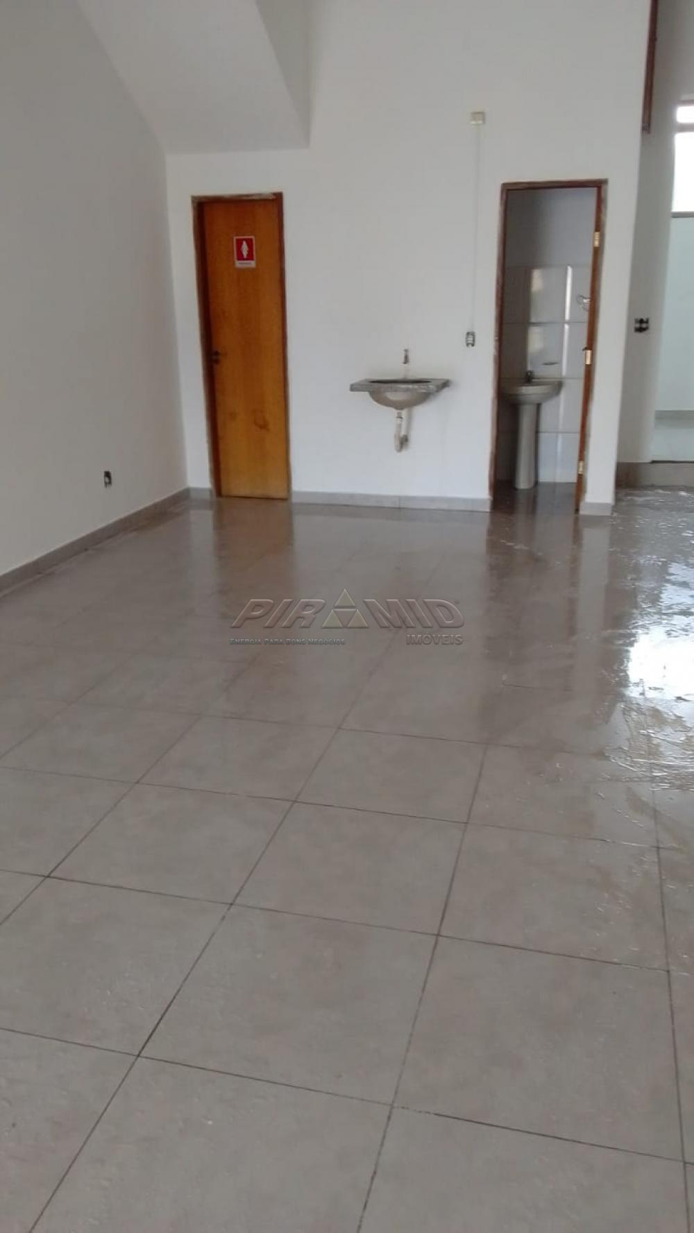 Alugar Comercial / Sal&atilde;o em Ribeir&atilde;o Preto R$ 3.000,00 - Foto 2