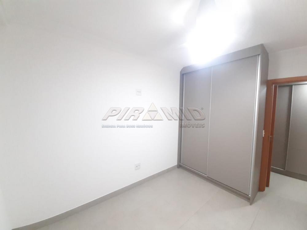 Alugar Apartamento / Padr&atilde;o em Ribeir&atilde;o Preto R$ 2.500,00 - Foto 4