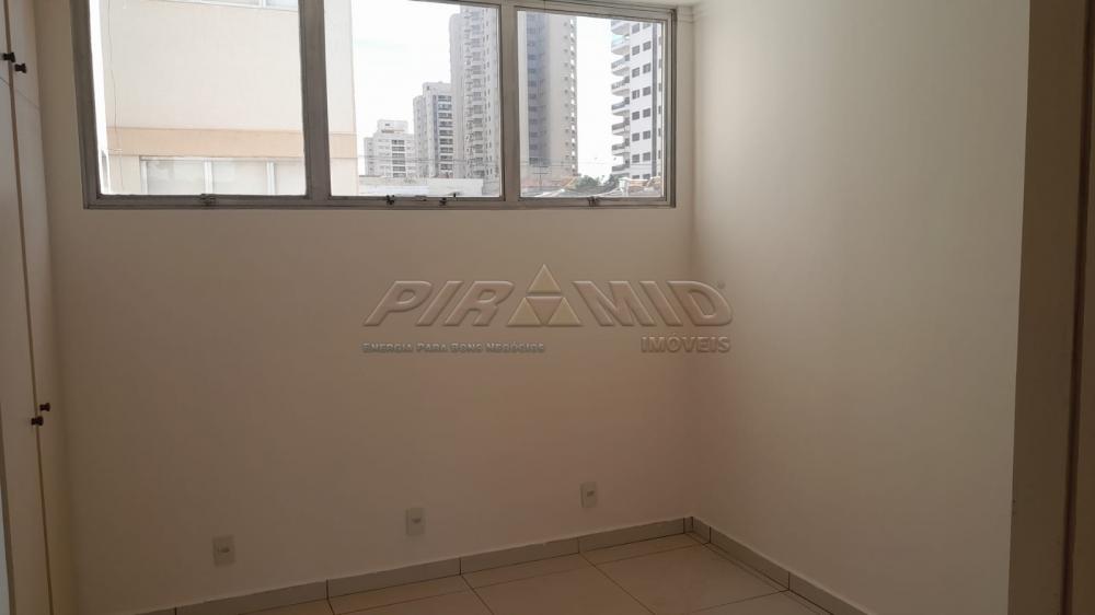 Alugar Apartamento / Padr&atilde;o em Ribeir&atilde;o Preto R$ 2.200,00 - Foto 5