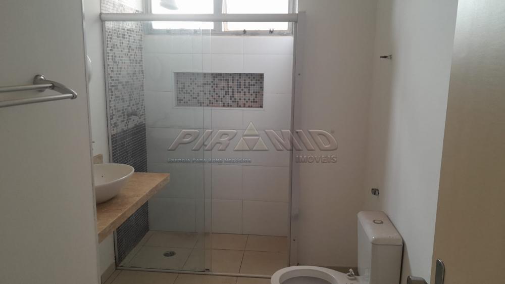 Alugar Apartamento / Padr&atilde;o em Ribeir&atilde;o Preto R$ 2.200,00 - Foto 13