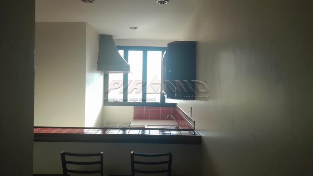 Alugar Apartamento / Padr&atilde;o em Ribeir&atilde;o Preto R$ 1.500,00 - Foto 5