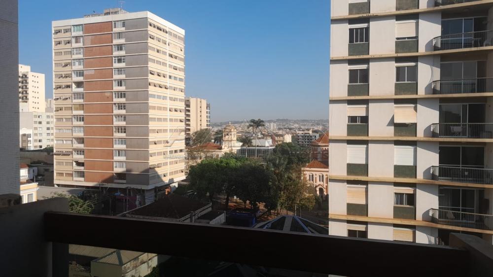 Alugar Apartamento / Padr&atilde;o em Ribeir&atilde;o Preto R$ 1.500,00 - Foto 4