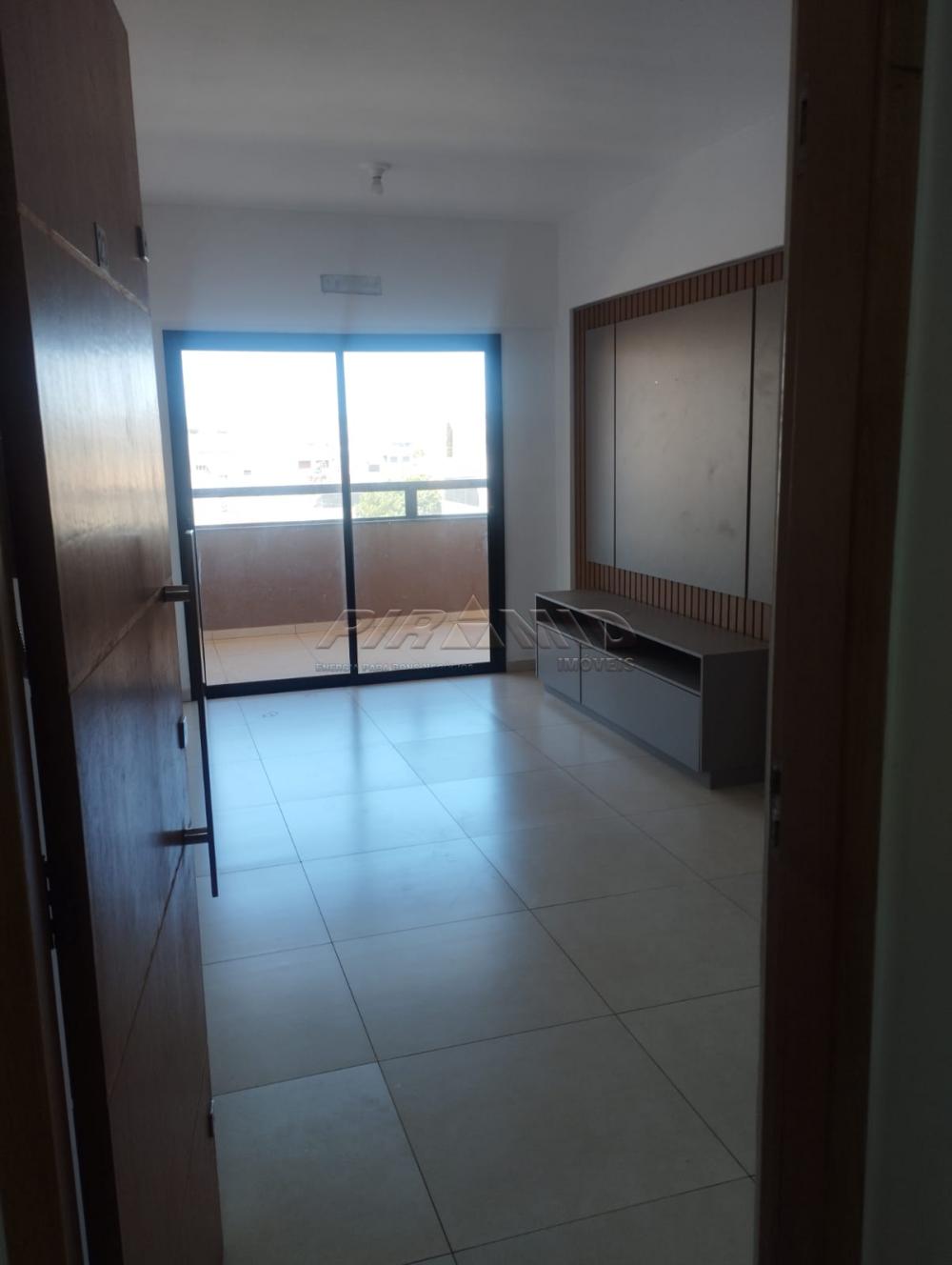 Alugar Apartamento / Padr&atilde;o em Ribeir&atilde;o Preto R$ 2.000,00 - Foto 2