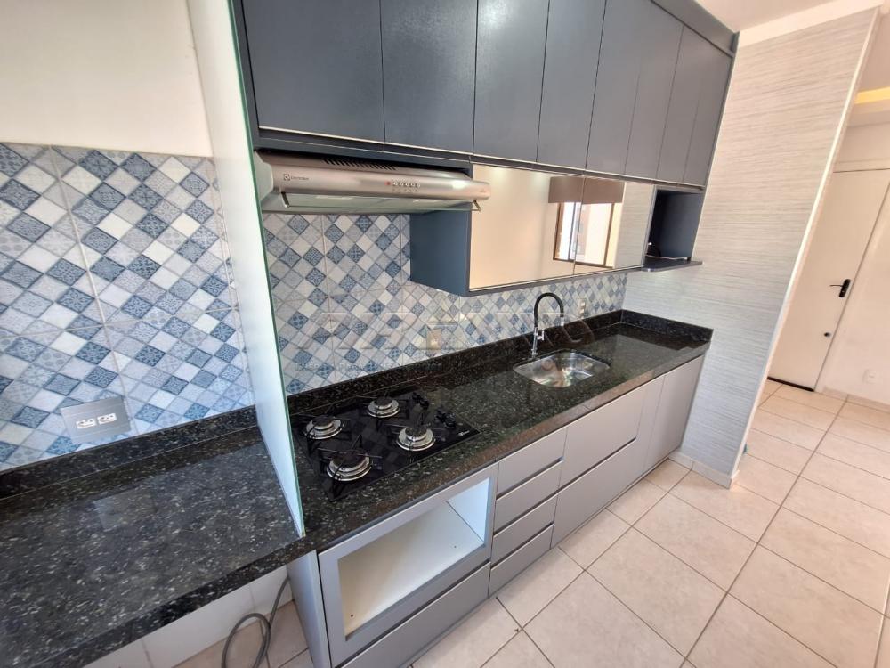 Alugar Apartamento / Padr&atilde;o em Bonfim Paulista R$ 1.100,00 - Foto 14