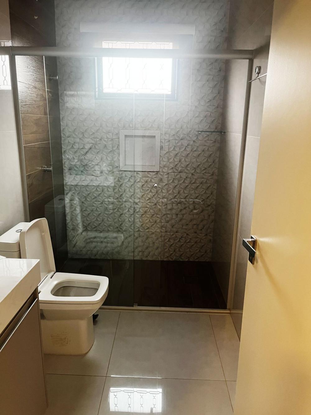 Comprar Casa / Padr&atilde;o em Ribeir&atilde;o Preto R$ 1.010.000,00 - Foto 30