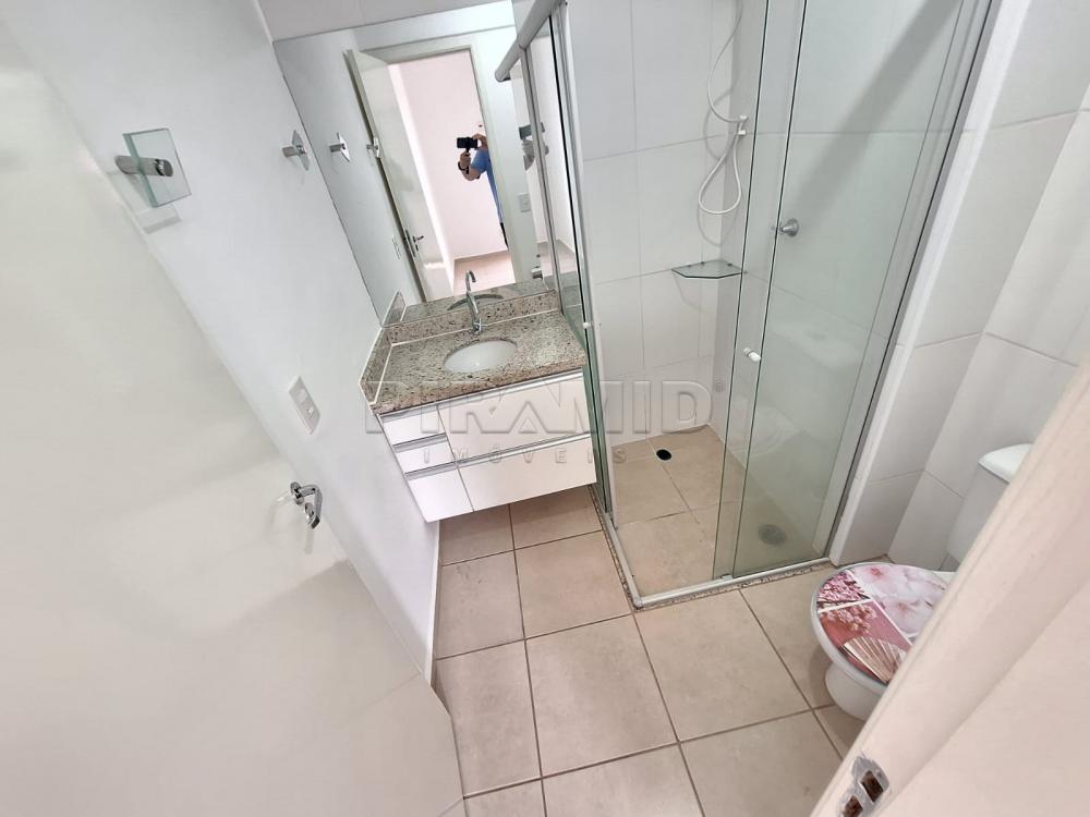 Alugar Apartamento / Padr&atilde;o em Ribeir&atilde;o Preto R$ 1.700,00 - Foto 12