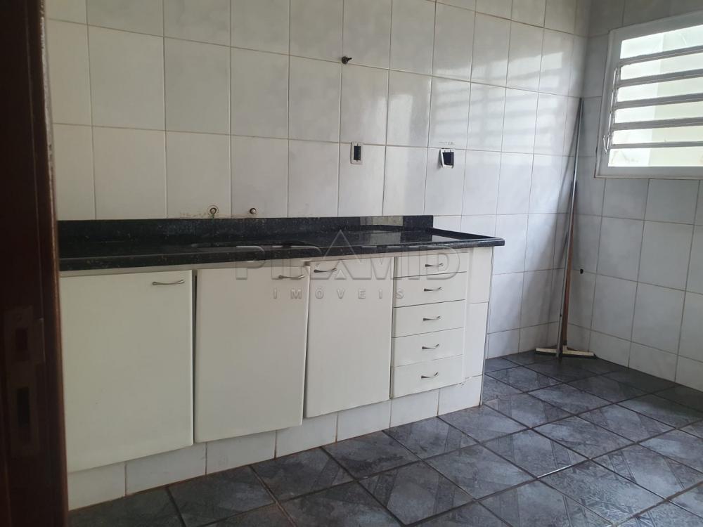 Alugar Casa / Padr&atilde;o em Ribeir&atilde;o Preto R$ 3.200,00 - Foto 23
