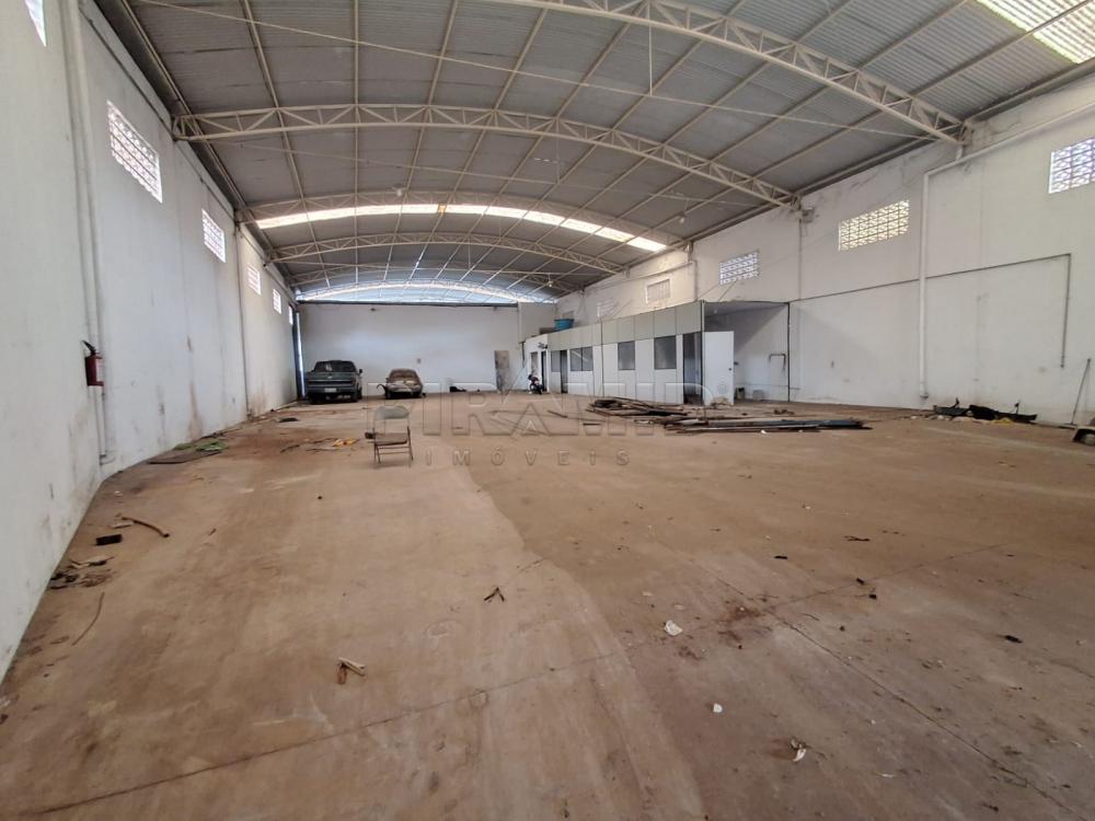 Alugar Comercial / Galp&atilde;o  Barrac&atilde;o em Ribeir&atilde;o Preto R$ 8.000,00 - Foto 2