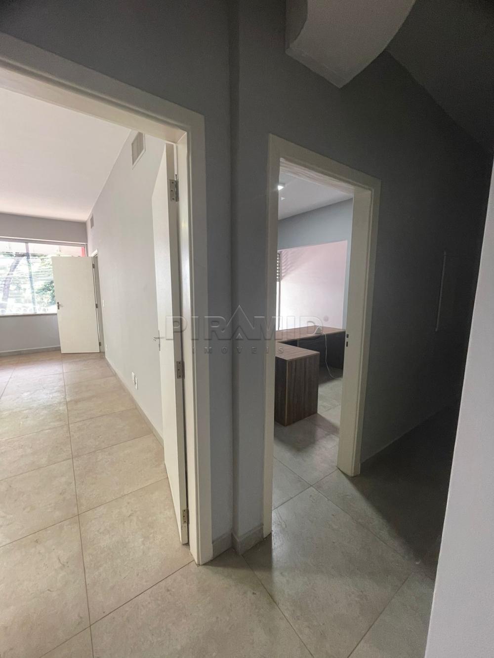 Alugar Comercial / Sal&atilde;o em Ribeir&atilde;o Preto R$ 5.500,00 - Foto 22