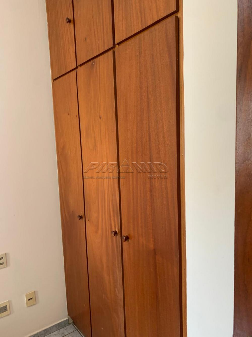Alugar Apartamento / Padr&atilde;o em Ribeir&atilde;o Preto R$ 1.150,00 - Foto 9