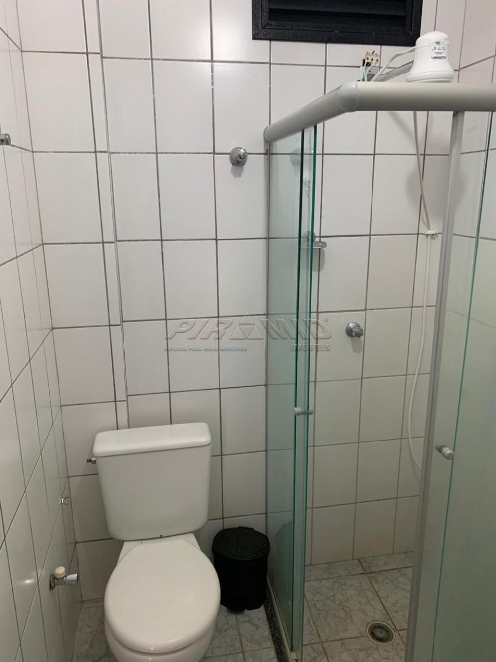 Alugar Apartamento / Padr&atilde;o em Ribeir&atilde;o Preto R$ 1.150,00 - Foto 14
