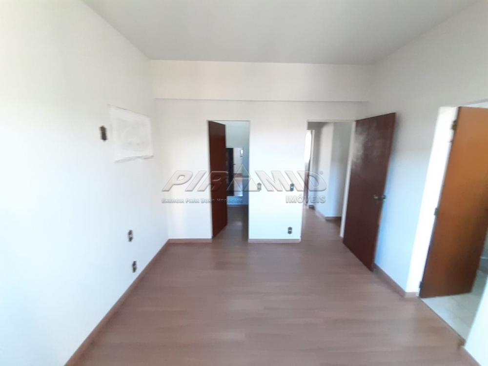 Alugar Apartamento / Padr&atilde;o em Ribeir&atilde;o Preto R$ 1.300,00 - Foto 15