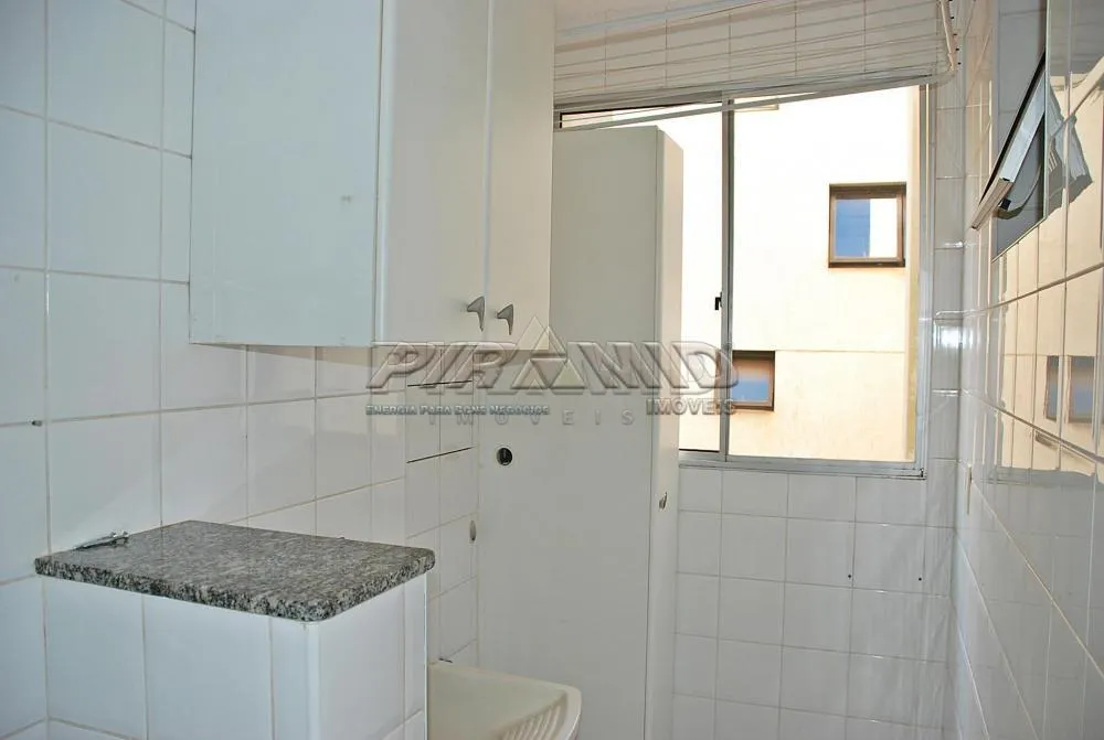Alugar Apartamento / Padr&atilde;o em Ribeir&atilde;o Preto R$ 1.750,00 - Foto 13