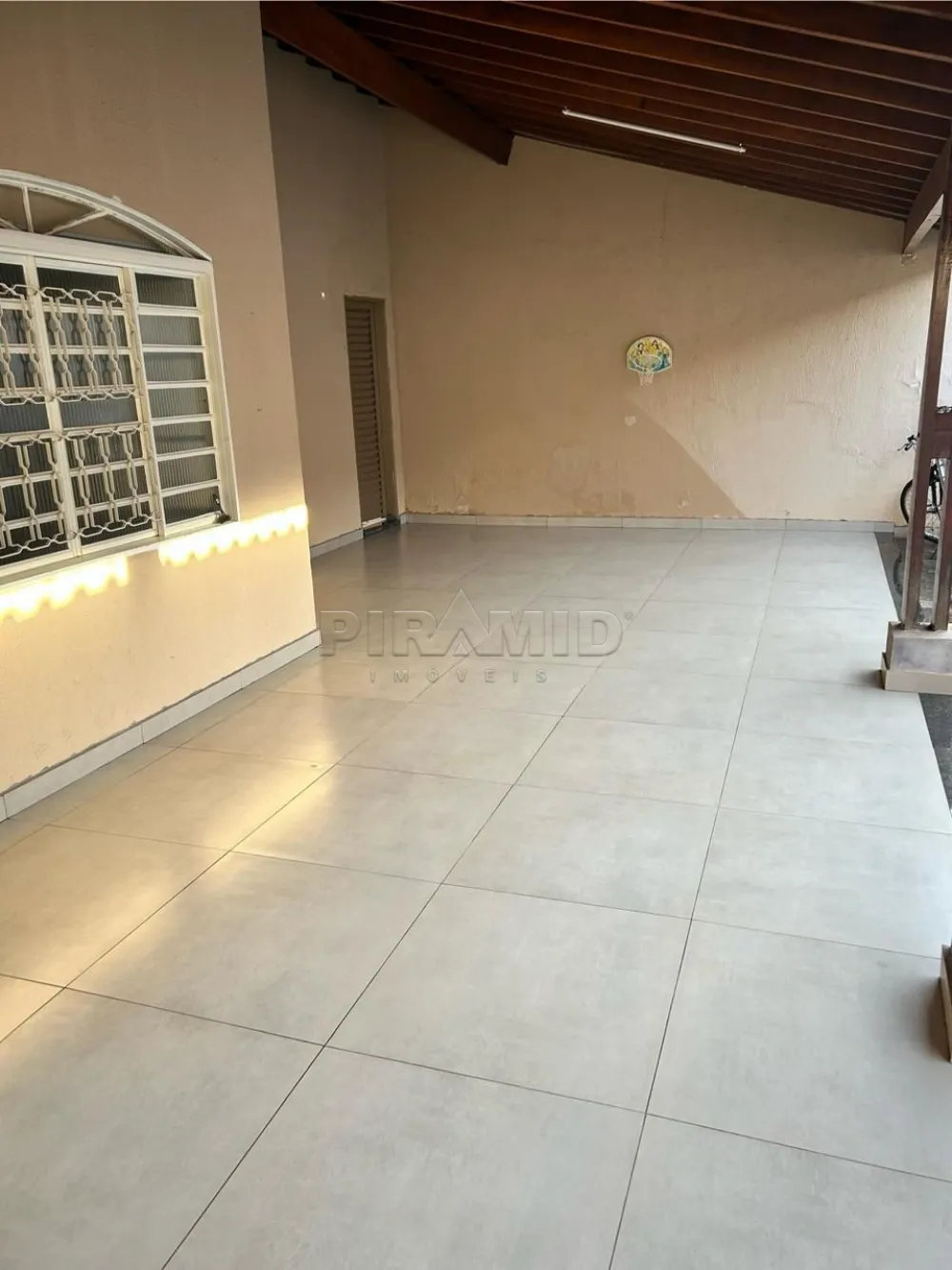 Comprar Casa / Padr&atilde;o em Ribeir&atilde;o Preto R$ 465.000,00 - Foto 2