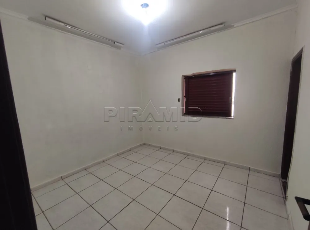 Alugar Casa / Padr&atilde;o em Ribeir&atilde;o Preto R$ 2.100,00 - Foto 17