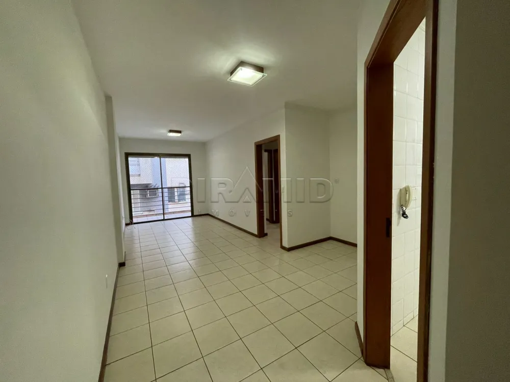 Alugar Apartamento / Padr&atilde;o em Ribeir&atilde;o Preto R$ 1.800,00 - Foto 1