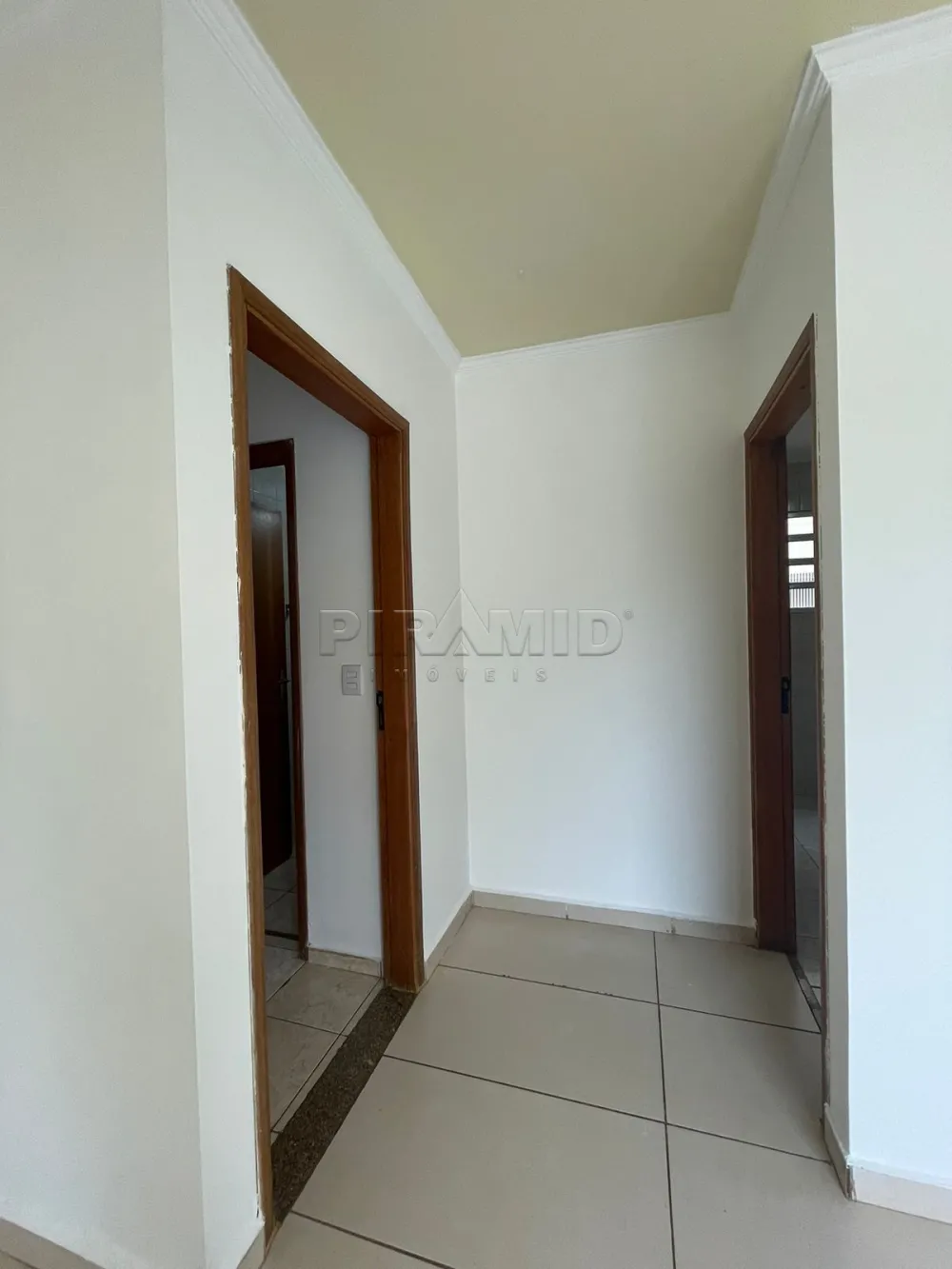 Alugar Apartamento / Padr&atilde;o em Ribeir&atilde;o Preto R$ 1.800,00 - Foto 10