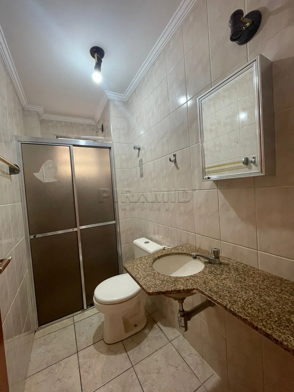Alugar Apartamento / Padr&atilde;o em Ribeir&atilde;o Preto R$ 1.800,00 - Foto 12