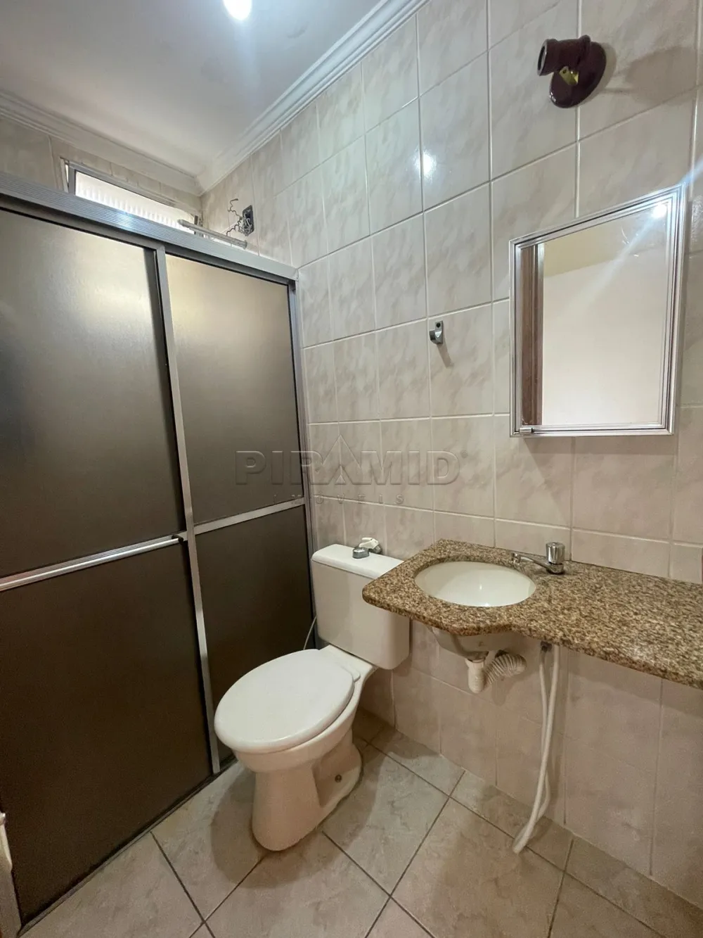 Alugar Apartamento / Padr&atilde;o em Ribeir&atilde;o Preto R$ 1.800,00 - Foto 17